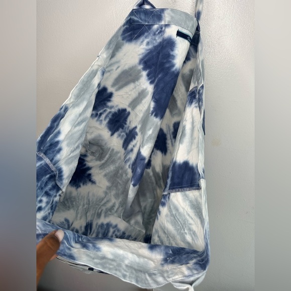 Shore Tote Bag - Picture 2 of 2